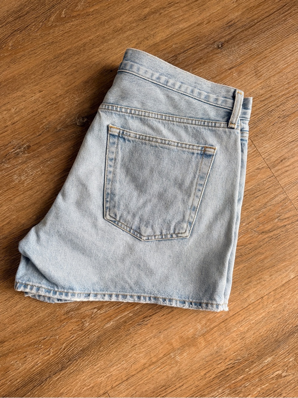 Agolde Parker Long Light Wash Denim Jean Shorts - Picture 7 of 7